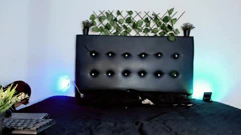 Snapshot of jero_tease_s7s chatting on 05-10-26, 02:28 Jeronimo online show from 05-10-26, 02:28