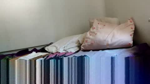 SkynStarlight online show from 05-11-26, 08:50