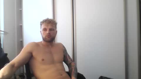 Snapshot of jerryalise chatting on 02-22-25, 07:12 jerryalise online show from 02-22-25, 07:12