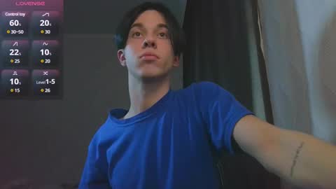 Snapshot of jerrybomb_ chatting on 02-03-25, 07:07 Jerrybomb online show from 02-03-25, 07:07