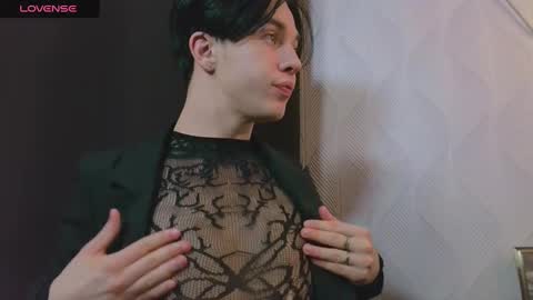 Snapshot of jerrybomb_ chatting on 02-03-25, 07:42 Jerrybomb online show from 02-03-25, 07:42