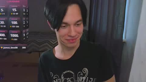 Snapshot of jerrybomb_ chatting on 02-05-25, 11:34 Jerrybomb online show from 02-05-25, 11:34