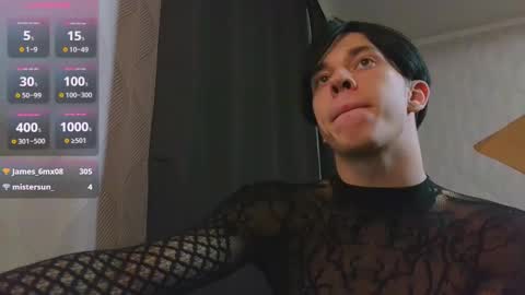 Snapshot of jerrybomb_ chatting on 02-05-25, 02:37 Jerrybomb online show from 02-05-25, 02:37