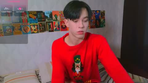 Snapshot of jerrybomb_ chatting on 02-09-25, 10:31 Jerrybomb online show from 02-09-25, 10:31