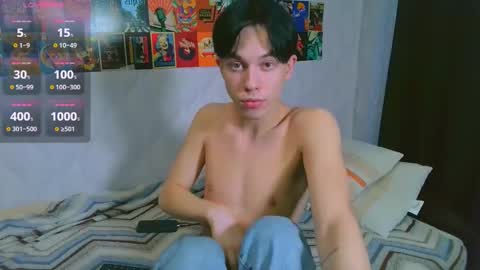 Snapshot of jerrybomb_ chatting on 02-10-25, 02:37 Jerrybomb online show from 02-10-25, 02:37