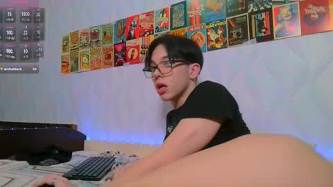 Snapshot of jerrybomb_ chatting on 02-26-25, 11:41 Jerrybomb online show from 02-26-25, 11:41