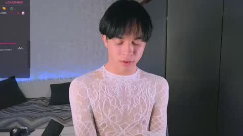 Snapshot of jerrybomb_ chatting on 09-13-25, 06:13 Jerrybomb online show from 09-13-25, 06:13