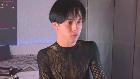 Snapshot of jerrybomb_ chatting on 10-12-25, 02:05 Jerrybomb online show from 10-12-25, 02:05