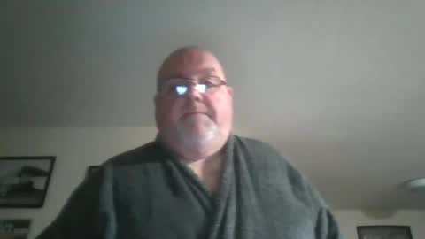 Snapshot of jerseyhammer01 chatting on 12-23-24, 10:42 Harry online show from 12-23-24, 10:42