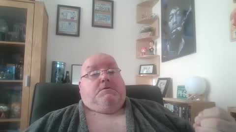 Snapshot of jerseyhammer01 chatting on 01-01-25, 11:05 Harry online show from 01-01-25, 11:05