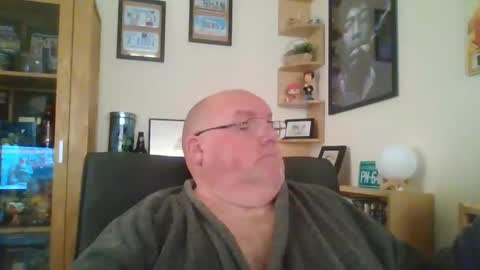 Snapshot of jerseyhammer01 chatting on 01-16-25, 08:54 Harry online show from 01-16-25, 08:54