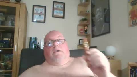 Snapshot of jerseyhammer01 chatting on 01-16-25, 06:06 Harry online show from 01-16-25, 06:06