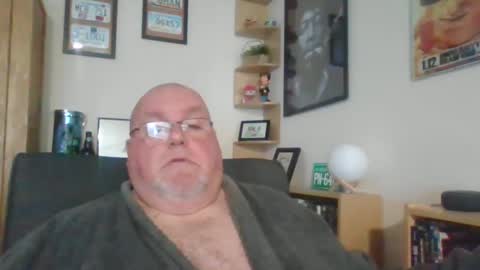 Snapshot of jerseyhammer01 chatting on 02-13-25, 08:27 Harry online show from 02-13-25, 08:27