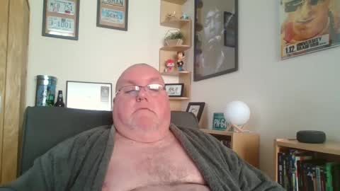 Snapshot of jerseyhammer01 chatting on 02-28-25, 07:58 Harry online show from 02-28-25, 07:58