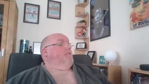 Snapshot of jerseyhammer01 chatting on 03-06-25, 08:30 Harry online show from 03-06-25, 08:30