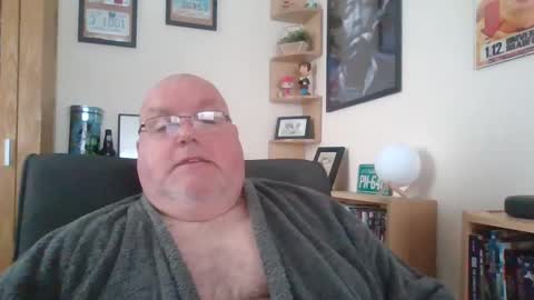 Snapshot of jerseyhammer01 chatting on 03-10-25, 09:10 Harry online show from 03-10-25, 09:10