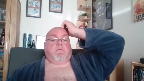 Snapshot of jerseyhammer01 chatting on 09-16-25, 07:42 Harry online show from 09-16-25, 07:42