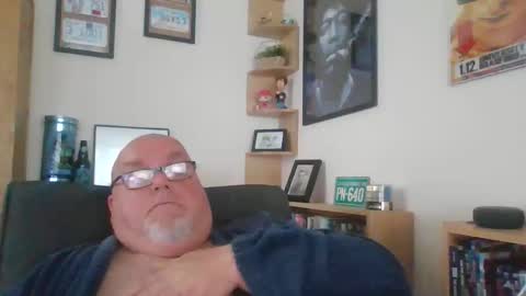 Snapshot of jerseyhammer01 chatting on 09-17-25, 07:32 Harry online show from 09-17-25, 07:32