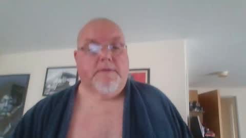 Snapshot of jerseyhammer01 chatting on 10-06-25, 09:29 Harry online show from 10-06-25, 09:29