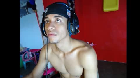 Snapshot of jersiherberth chatting on 12-18-25, 12:22 jersiherberth online show from 12-18-25, 12:22