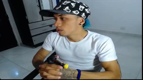 Snapshot of jersiherberth chatting on 02-25-26, 01:15 jersiherberth online show from 02-25-26, 01:15