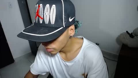 Snapshot of jersiherberth chatting on 04-29-26, 02:43 jersiherberth online show from 04-29-26, 02:43