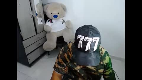Snapshot of jersiherberth chatting on 04-30-26, 02:01 jersiherberth online show from 04-30-26, 02:01