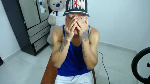 Snapshot of jersiherberth chatting on 05-05-26, 11:18 jersiherberth online show from 05-05-26, 11:18