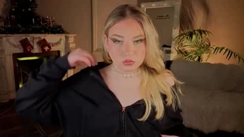 jes_solar online show from 12-15-25, 09:41