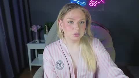 jes_solar online show from 07-25-26, 03:53