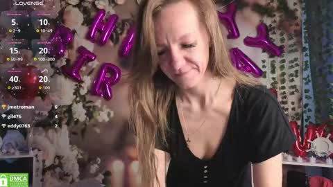 jesica_moon_peachyy online show from 04-16-26, 02:23