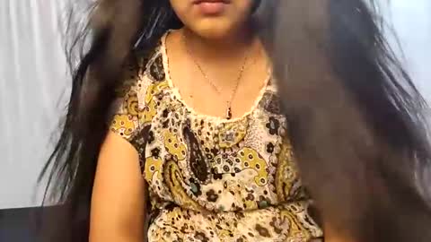 Snapshot of jesmin18 chatting on 05-13-26, 06:49 Jesmin online show from 05-13-26, 06:49