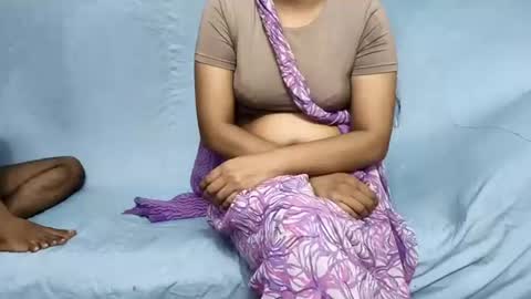 Snapshot of jesmin18 chatting on 06-23-26, 06:39 Jesmin online show from 06-23-26, 06:39