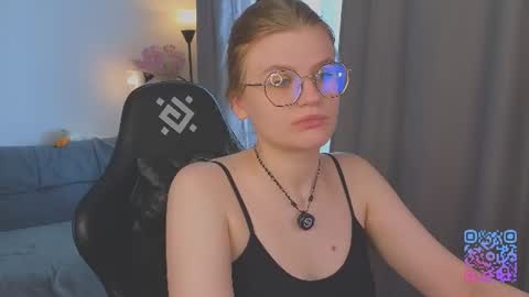  JessieVibes online show from 06-21-26, 02:08