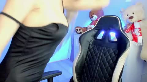 Snapshot of jess1ca_rabb1t chatting on 12-11-24, 06:36 jess1ca_rabb1t online show from 12-11-24, 06:36