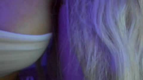 Snapshot of jess1ca_rabb1t chatting on 02-15-25, 12:22 jess1ca_rabb1t online show from 02-15-25, 12:22