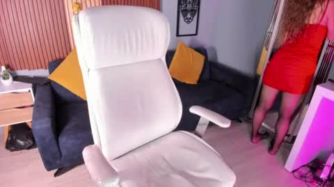 Jessie online show from 07-25-26, 10:40