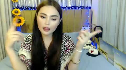 jess_goddes online show from 06-15-26, 12:07