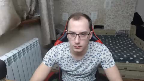 Snapshot of jess_nest chatting on 02-18-25, 10:14 Jess online show from 02-18-25, 10:14
