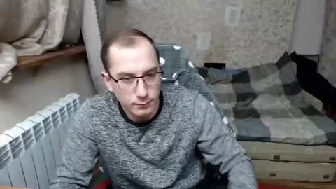 Snapshot of jess_nest chatting on 03-12-25, 10:28 Jess online show from 03-12-25, 10:28