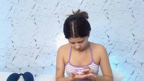 Snapshot of jessdant_luv chatting on 09-28-25, 10:59 Hello we are Jesse and Dante. online show from 09-28-25, 10:59