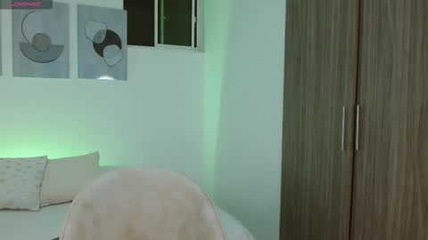 Snapshot of jessdant_luv chatting on 02-12-26, 03:01 Hello we are Jesse and Dante. online show from 02-12-26, 03:01