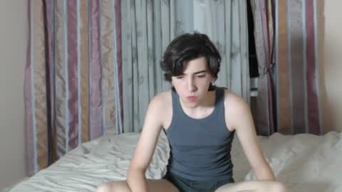 Jesee Estrella online show from 07-25-26, 09:23