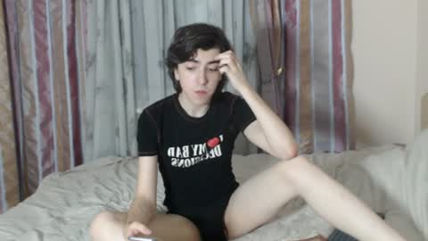 Jesee Estrella online show from 07-26-26, 06:04