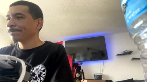 Hungjessy online show from 01-07-25, 06:03