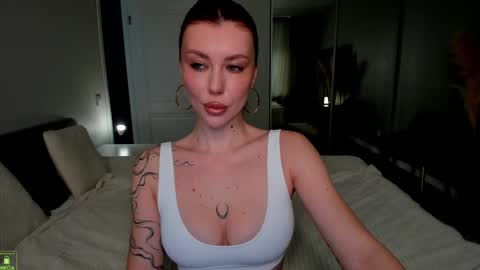 Jessica online show from 02-19-25, 07:17