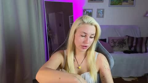 Snapshot of jessica_hanson chatting on 12-06-24, 06:17 Jessy online show from 12-06-24, 06:17