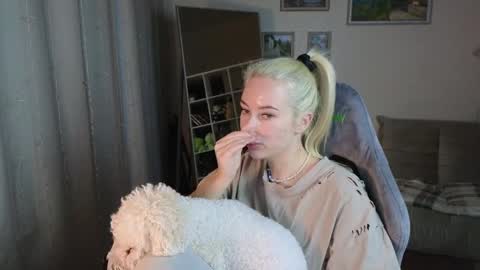 Snapshot of jessica_hanson chatting on 01-25-25, 06:55 Jessy online show from 01-25-25, 06:55