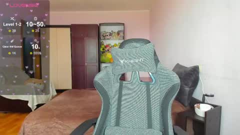 Snapshot of jessica_joy_ chatting on 05-01-26, 06:40 Natalia online show from 05-01-26, 06:40