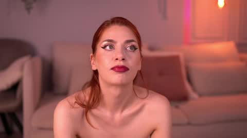 Snapshot of jessica_rabyt chatting on 05-25-26, 06:25 JessicaRabbit online show from 05-25-26, 06:25